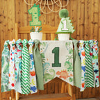 HODIHIWI Dinosaur Theme 1st Highchair Banner — Green Tassel Garland, Hat & Cake Topper