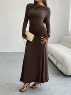 Solid color hip-wrapped one-shoulder dress