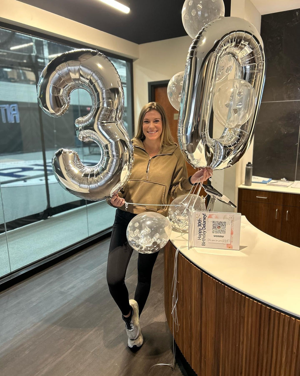 IWERP 30 Balloon Number – 40-Inch Silver 30th Birthday Balloons | Milestone Birthday & Anniversary Decor