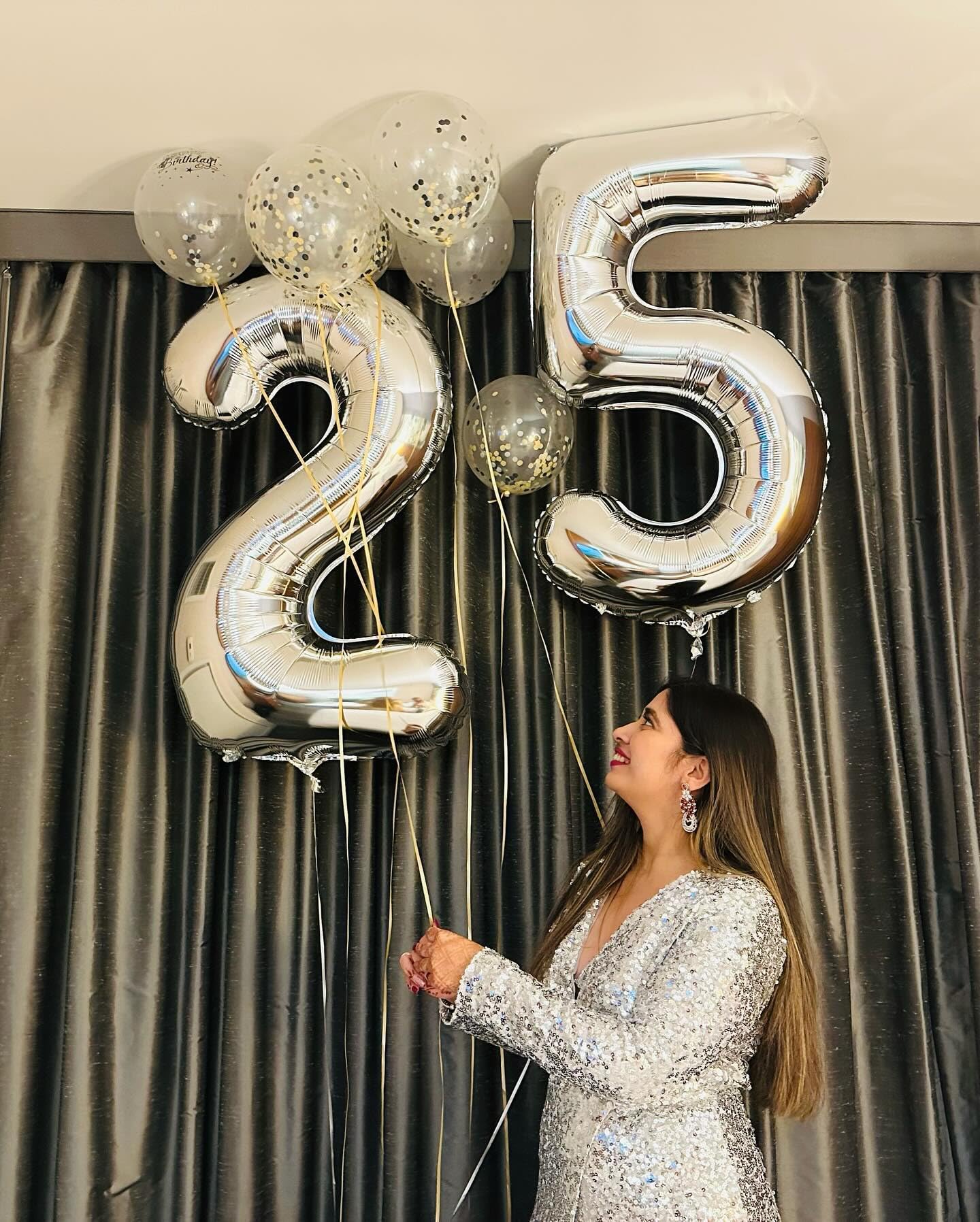 IWERP 50 Balloon Number – 40-Inch Silver 50th Birthday Balloons