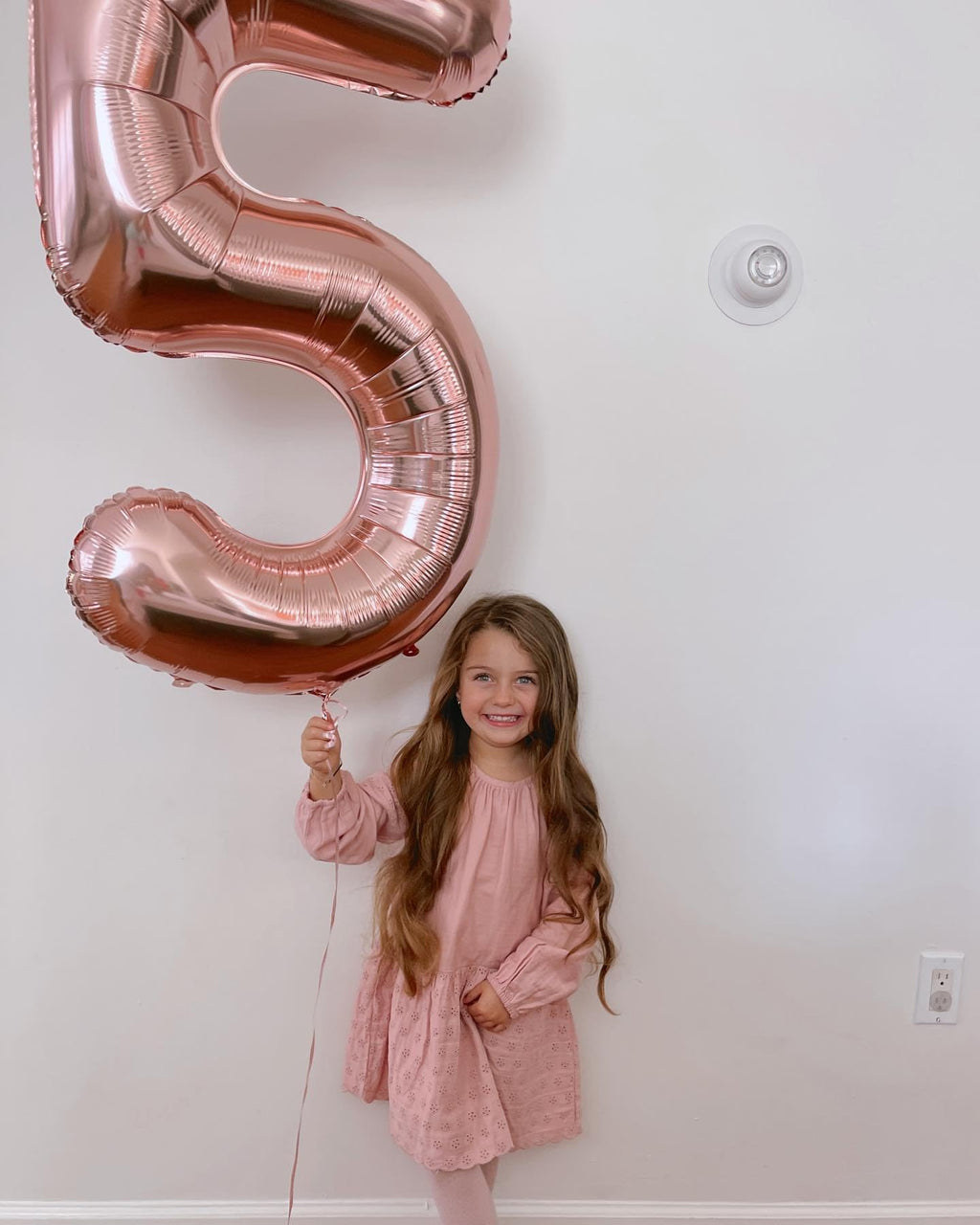 IWERP Rose Gold 40in 5 Balloon – 5th Birthday Number Balloons & Rose Gold Party Decor