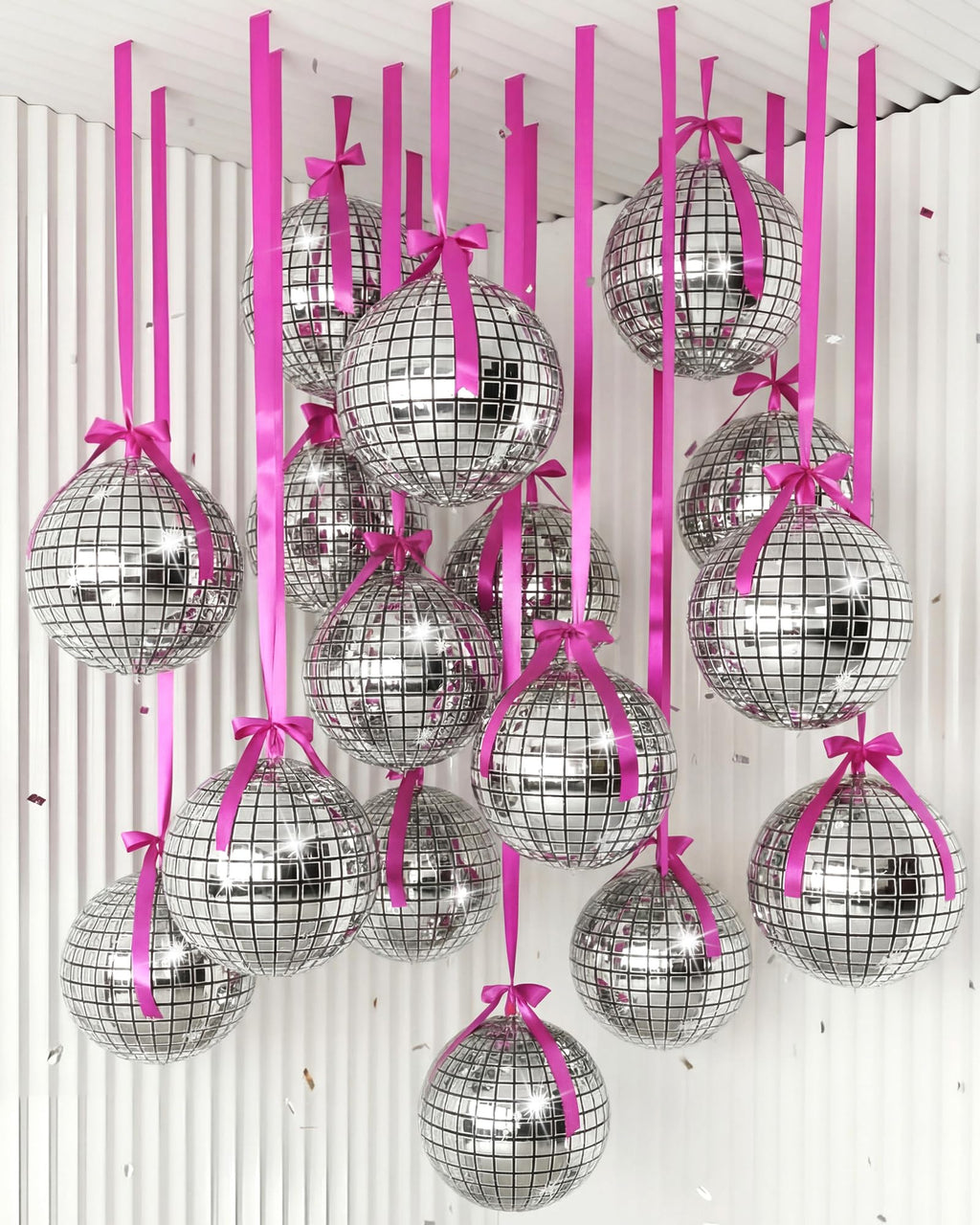 Jenaai 22-Inch Round Foil Balloons — 30-Pack with Satin Bows for Ceiling Decor (Disco)