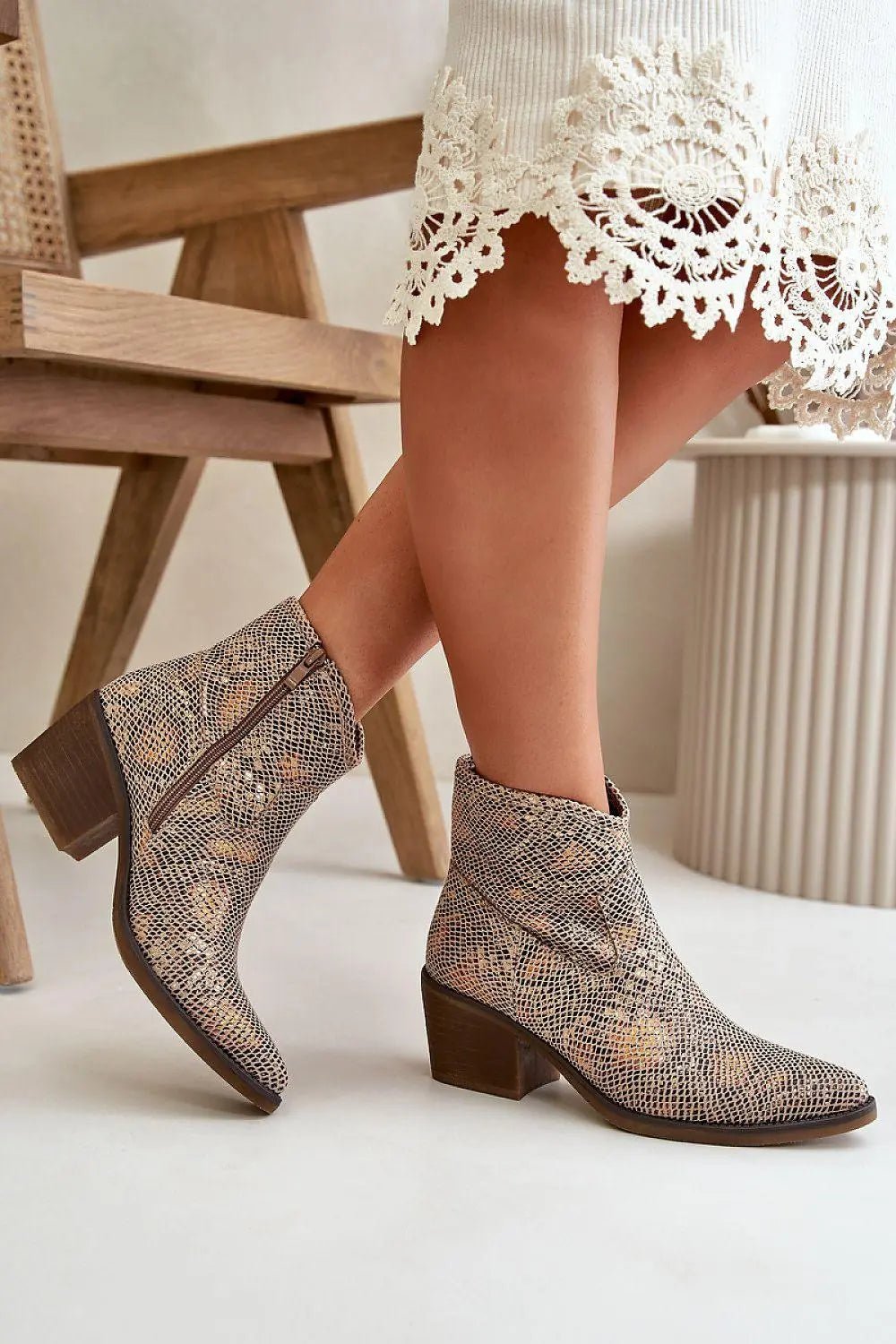 Jezzi Cowboy boots that stands out with high quality craftsmanship