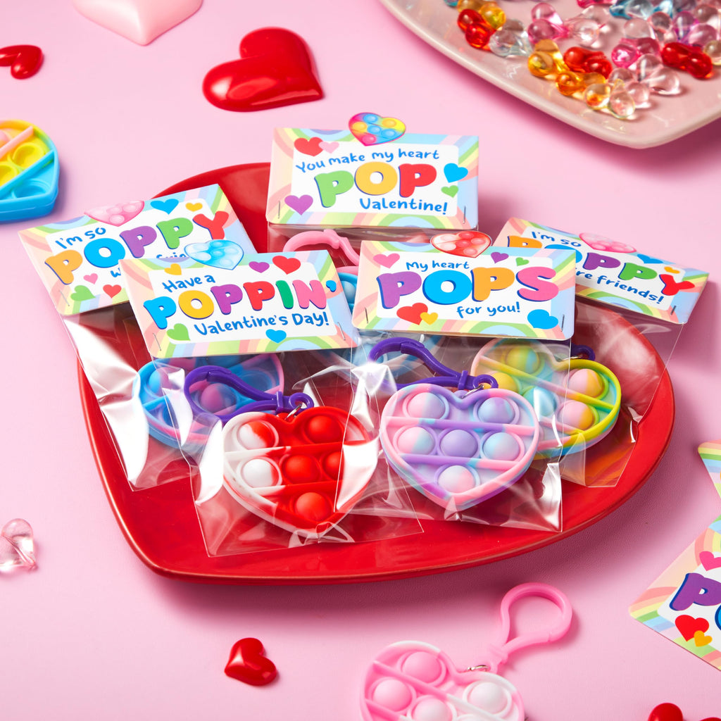 JOYIN 30 Pack Heart Pop Bubble Keychains with Valentines Cards – Classroom Gifts & Party Favors