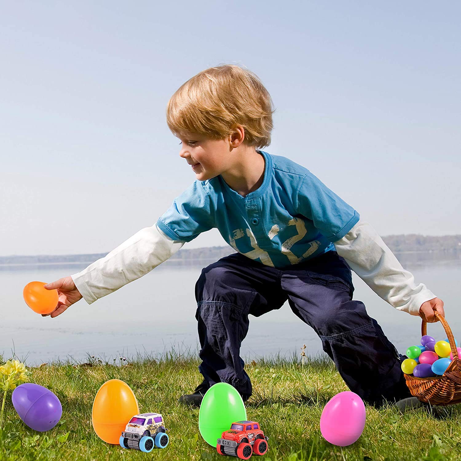 JOYIN 12 Pcs Easter Eggs with Pull-Back Monster Cars – Easter Egg Hunt Toys, Classroom Prizes & Party Favors