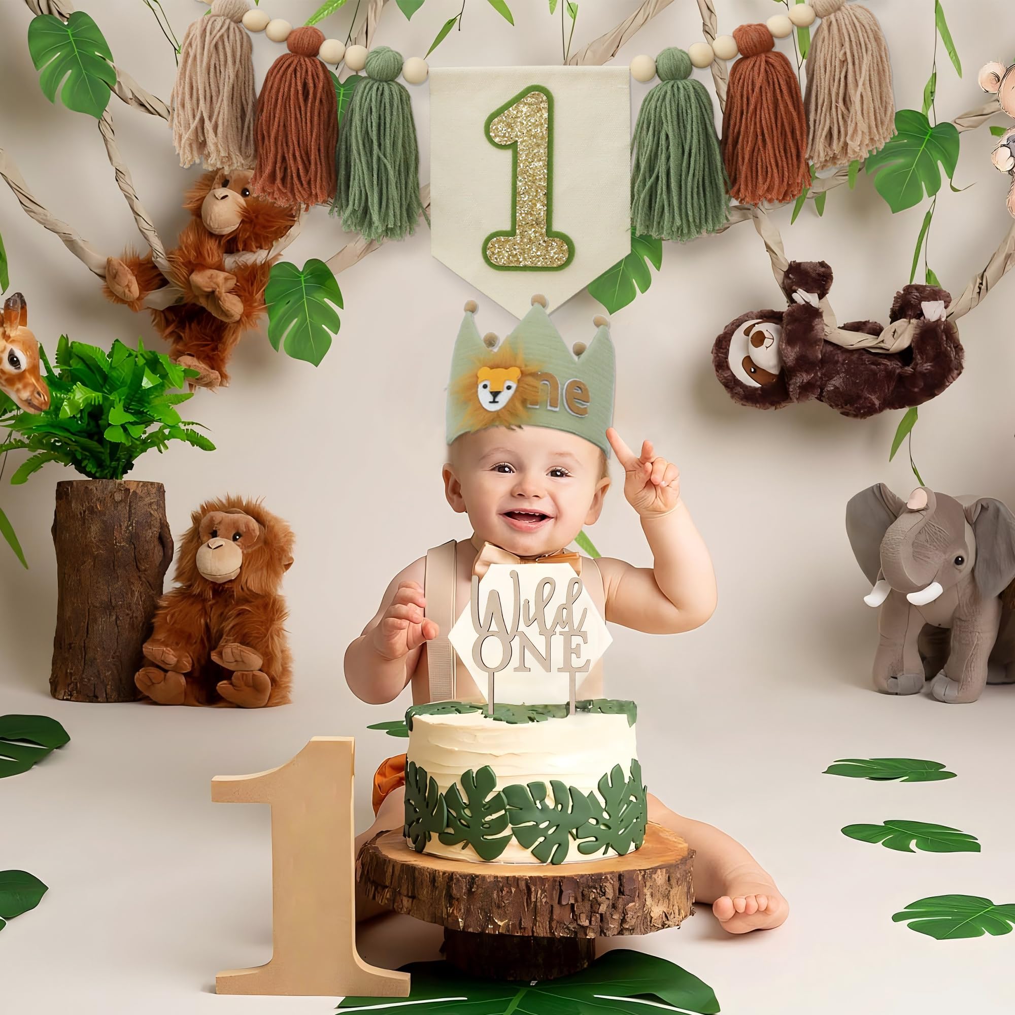 JUIIZAY Wild One 1st Highchair Banner – Bead Tassel Garland & Lion Crown Hat