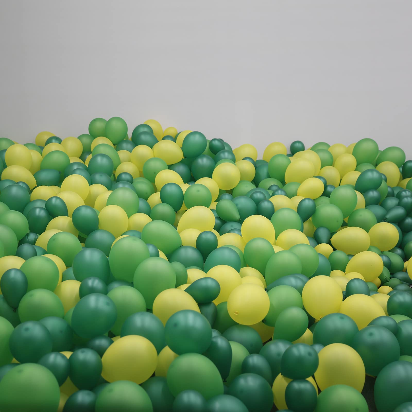 KAWKALSH 200pcs Dark Green 5-Inch Balloons for Party Garland & Decor
