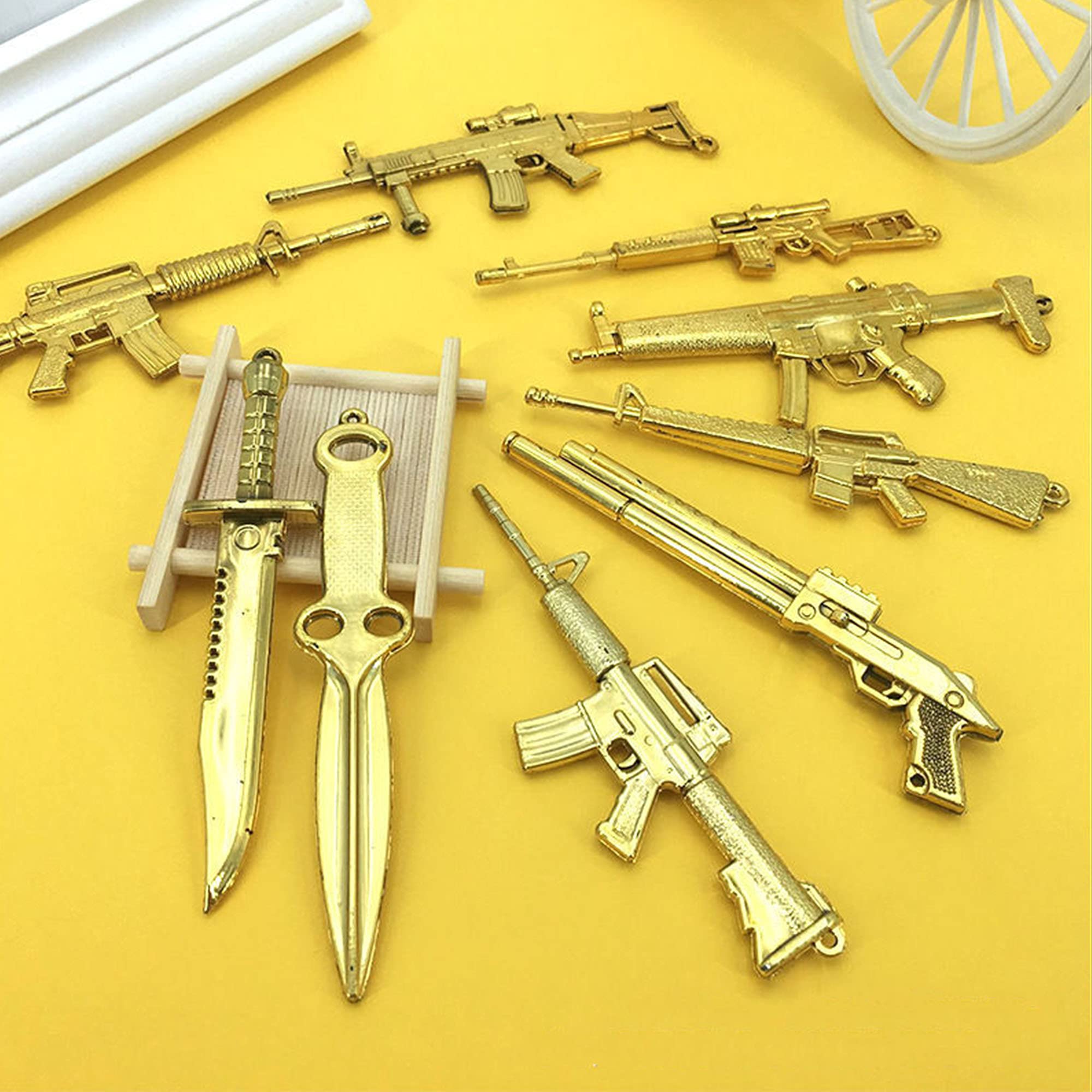 Klionjor Veteran Day Cake Topper – Golden Game Theme 10 Pcs