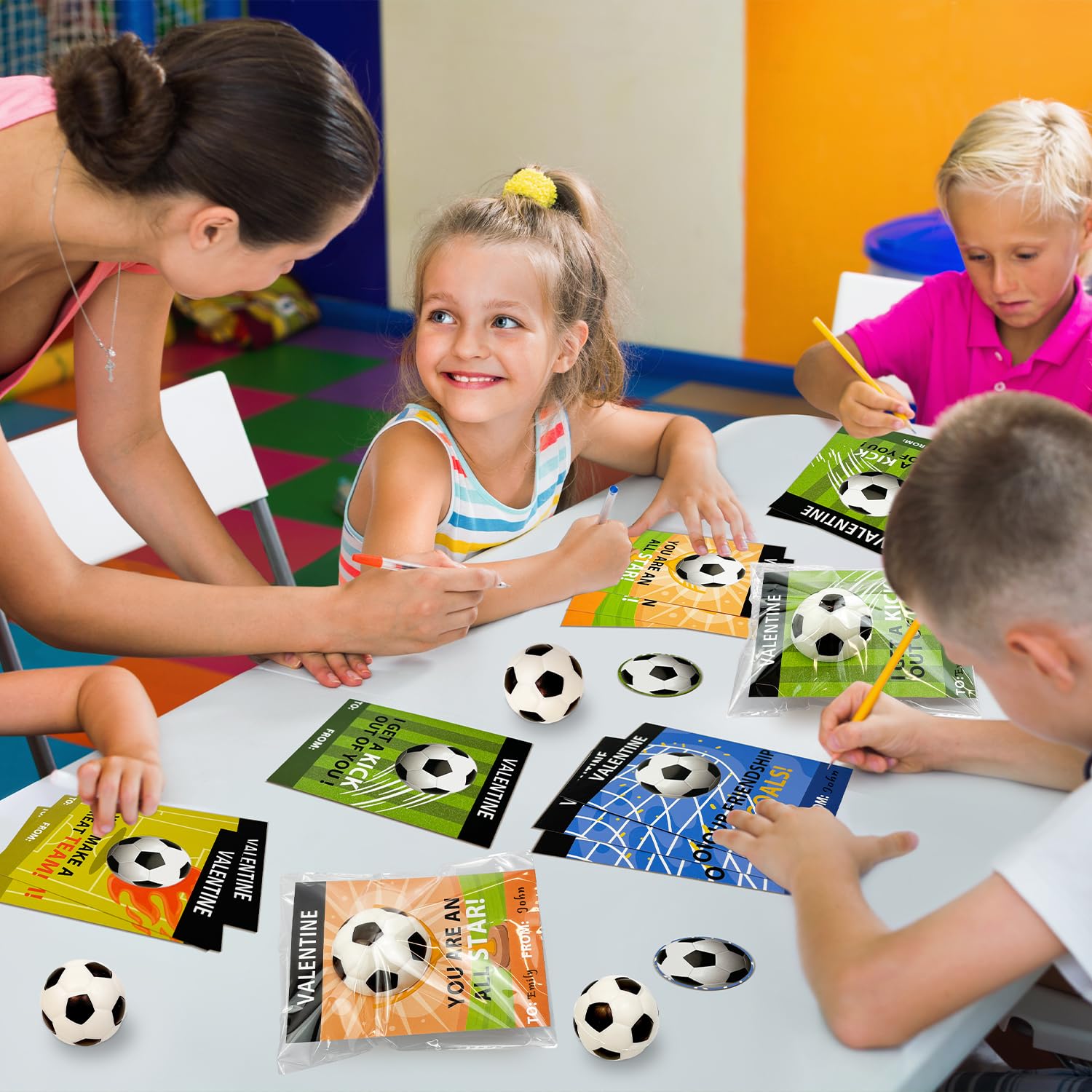 Leetous 24-Pack Soccer Valentine Cards & Mini Foam Balls – Kids Classroom Gifts & Party Favors
