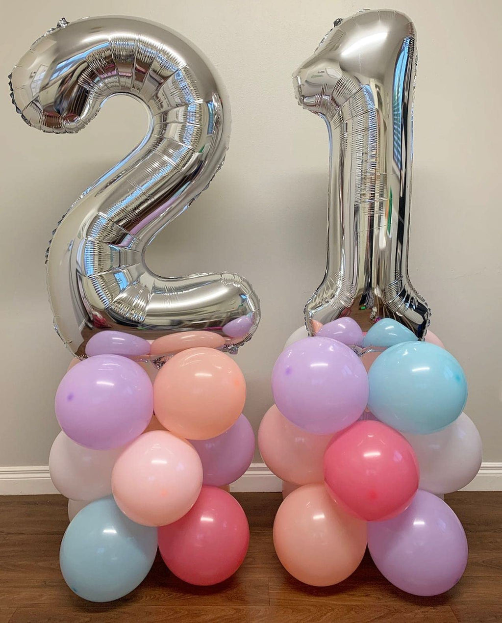 LHOAVWE 40-Inch Silver Number Balloons – Giant 12th & 21st Birthday Decor
