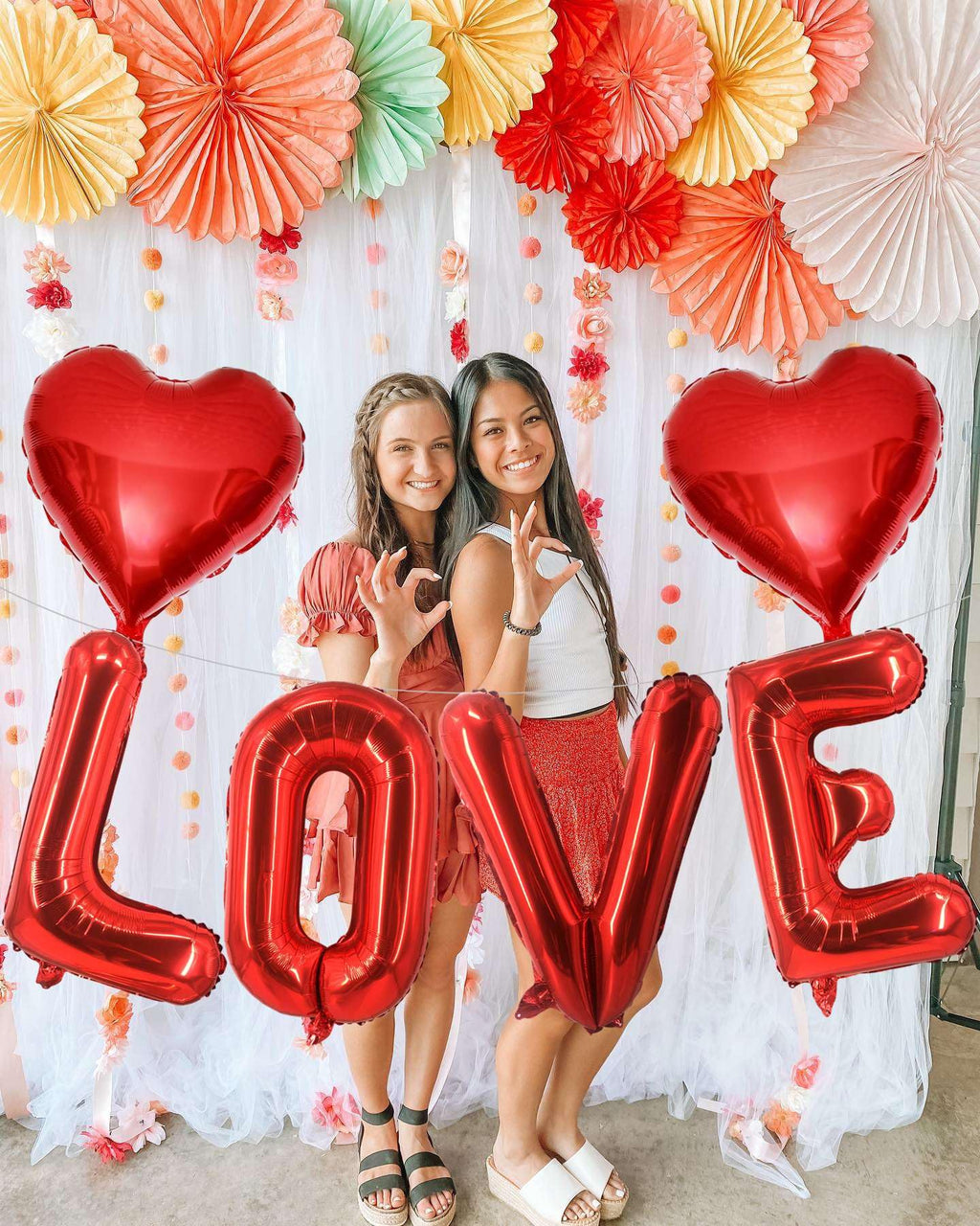 LHOAVWE Red Love Balloons – Valentine Heart Balloons for Weddings, Proposals & Parties