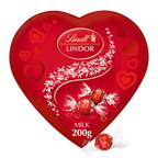 8 x Lindt Lindor Milk Heart Box Chocolates - 200GM