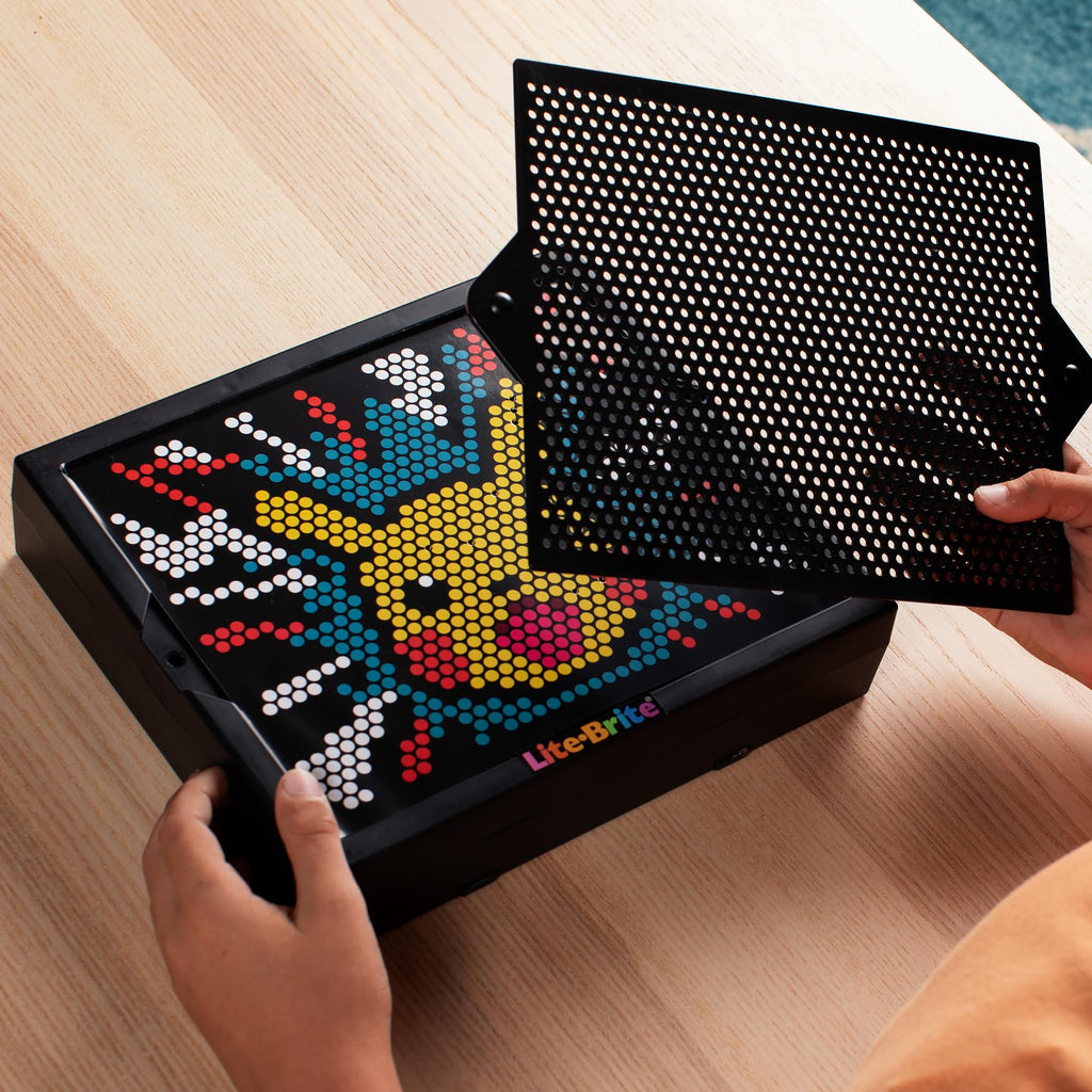 Lite Brite Super Bright HD Pokemon Edition – Creative Light-Up Screen for Kids