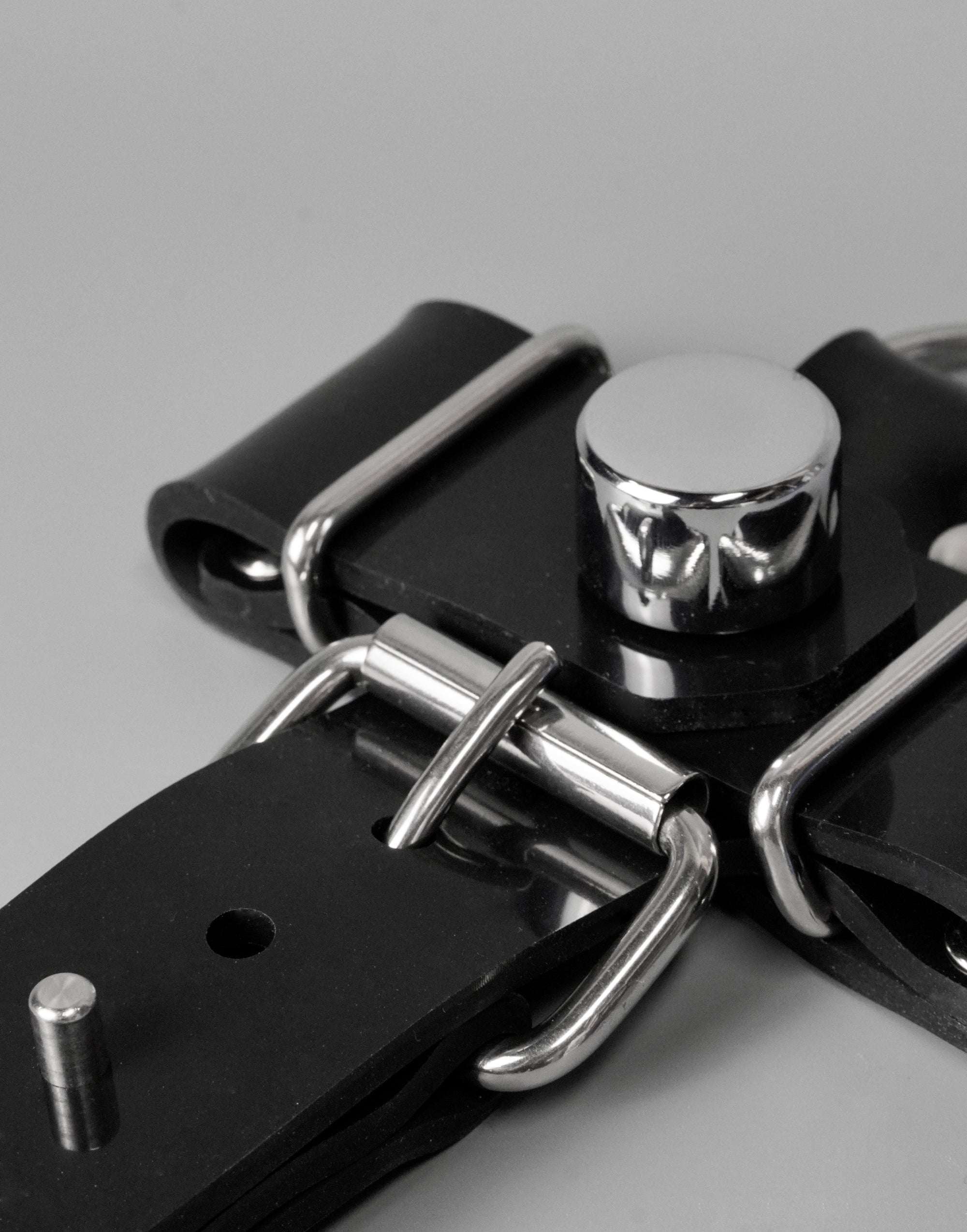 MagLock Multi-Functional Silicone Restraint Connector