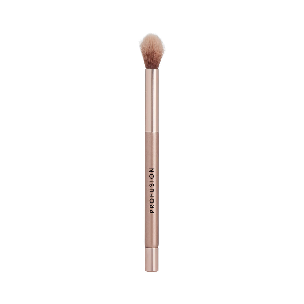 MAGNETIX | EYESHADOW BLENDER BRUSH  | makeup blender brush