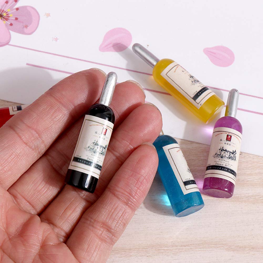 MEMOVAN Toilet Cake Topper + 21 Miniature Wine Bottle Toppers – 22-Piece Dollhouse Party Decor