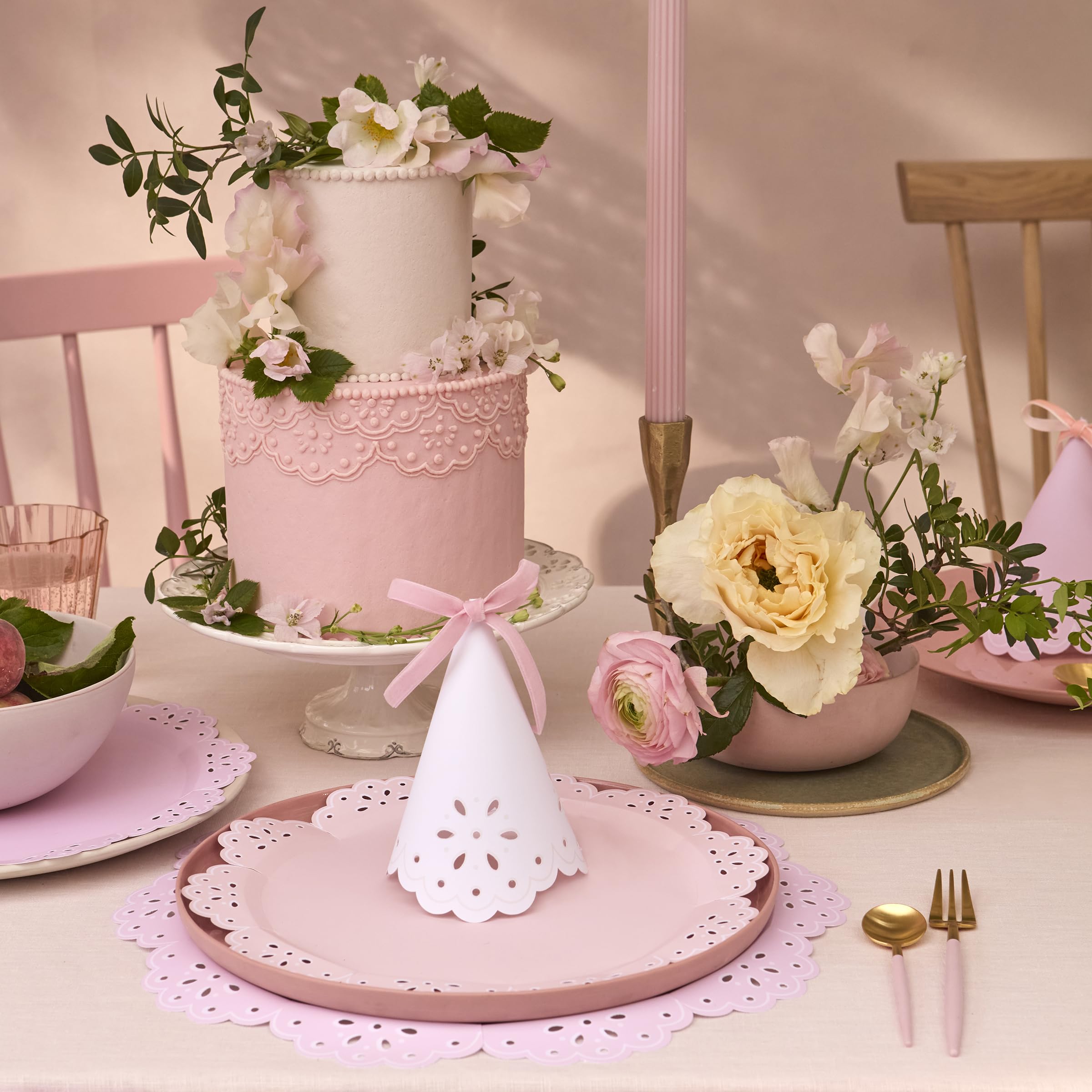 Meri Meri Broderie Anglaise Lace Party Hats Pack of 8 – Pastel Colors with Velvet Bows