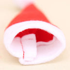 Mini Christmas Hat Cutlery Holders – Festive Tableware Bags for Holiday Dining & Decoration