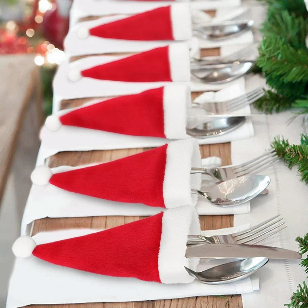 Mini Christmas Hat Cutlery Holders – Festive Tableware Bags for Holiday Dining & Decoration