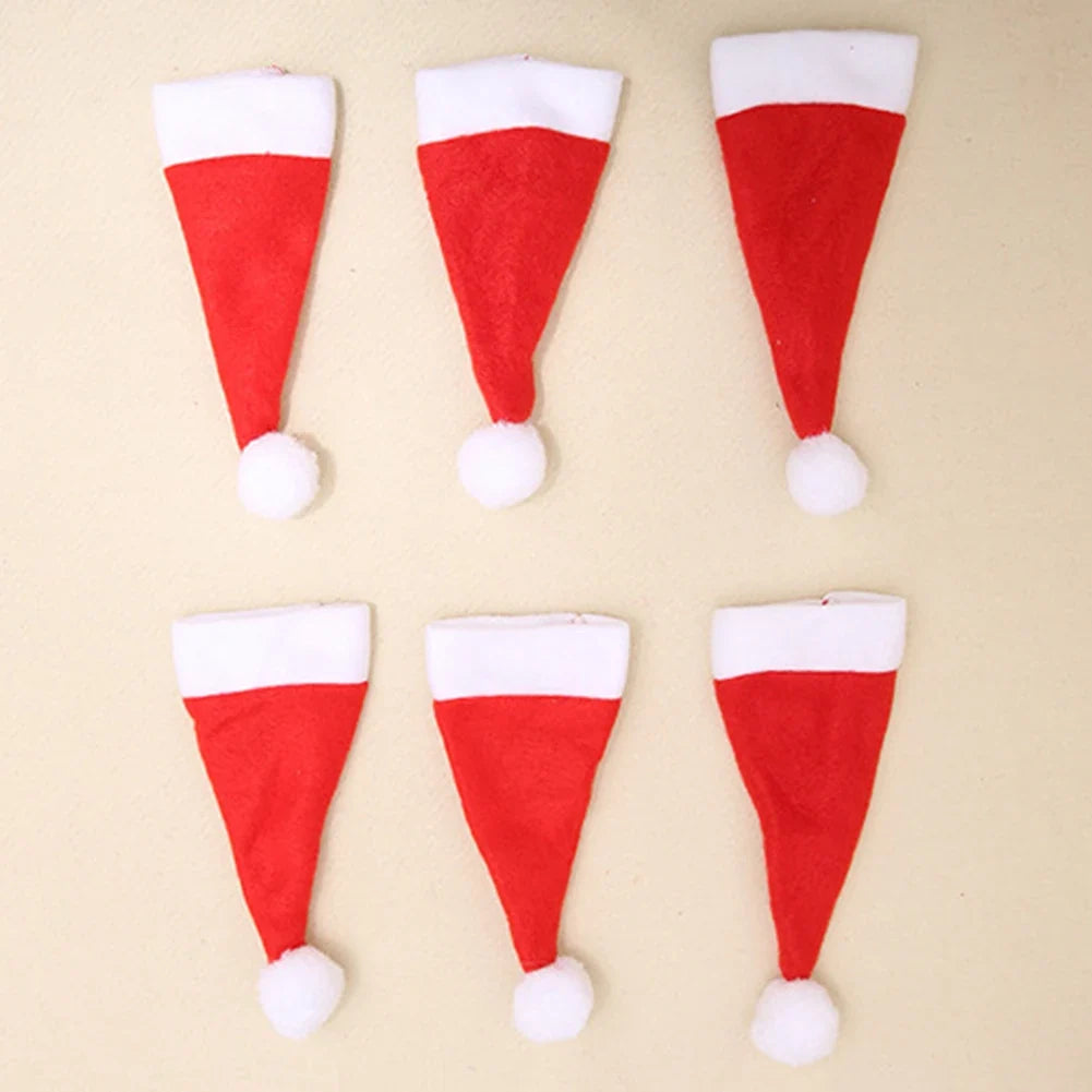 Mini Christmas Hat Cutlery Holders – Festive Tableware Bags for Holiday Dining & Decoration