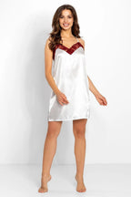 Momenti Per Me decorative lace elegant satin nightgown