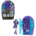 Monster High Skulltimate Secrets Garden Mysteries: Twyla with Reveal Closet & 19+ Tea Party Surprises