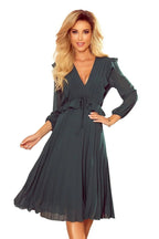 Numoco chiffon dress with pleats and ruffles