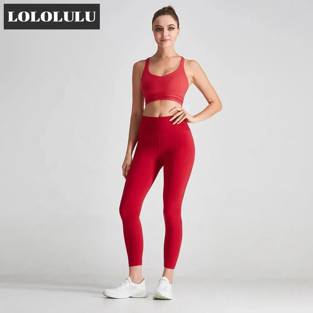 ODM Red Open Back Fitness Top Hook and Eye Closure Sports Women Yoga Bra