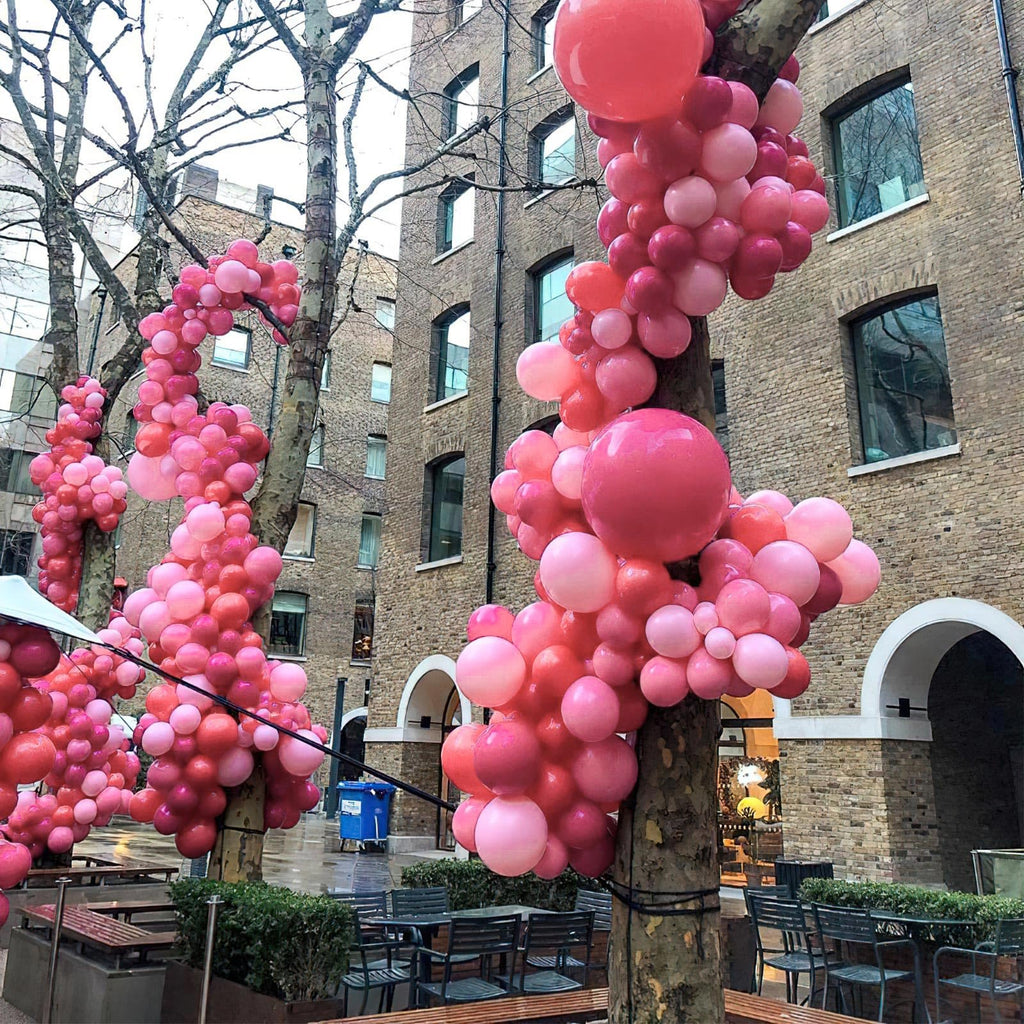 PartyWoo Hot Pink Balloons 140pcs – 18/12/10/5in Magenta Arch Garland Kit for Weddings & Parties