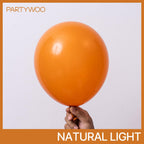 PartyWoo Burnt Orange Balloons 140pcs – Fall Color Balloon Arch Kit (18/12/10/5 in)
