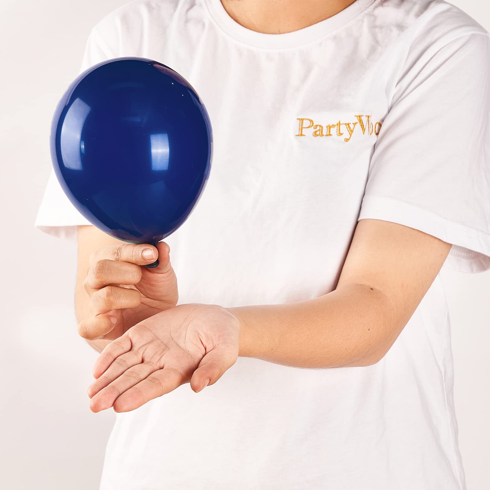 PartyWoo Navy Blue Balloons – 50pcs 5in Matte Dark Blue Latex for Weddings, Graduations, Parties