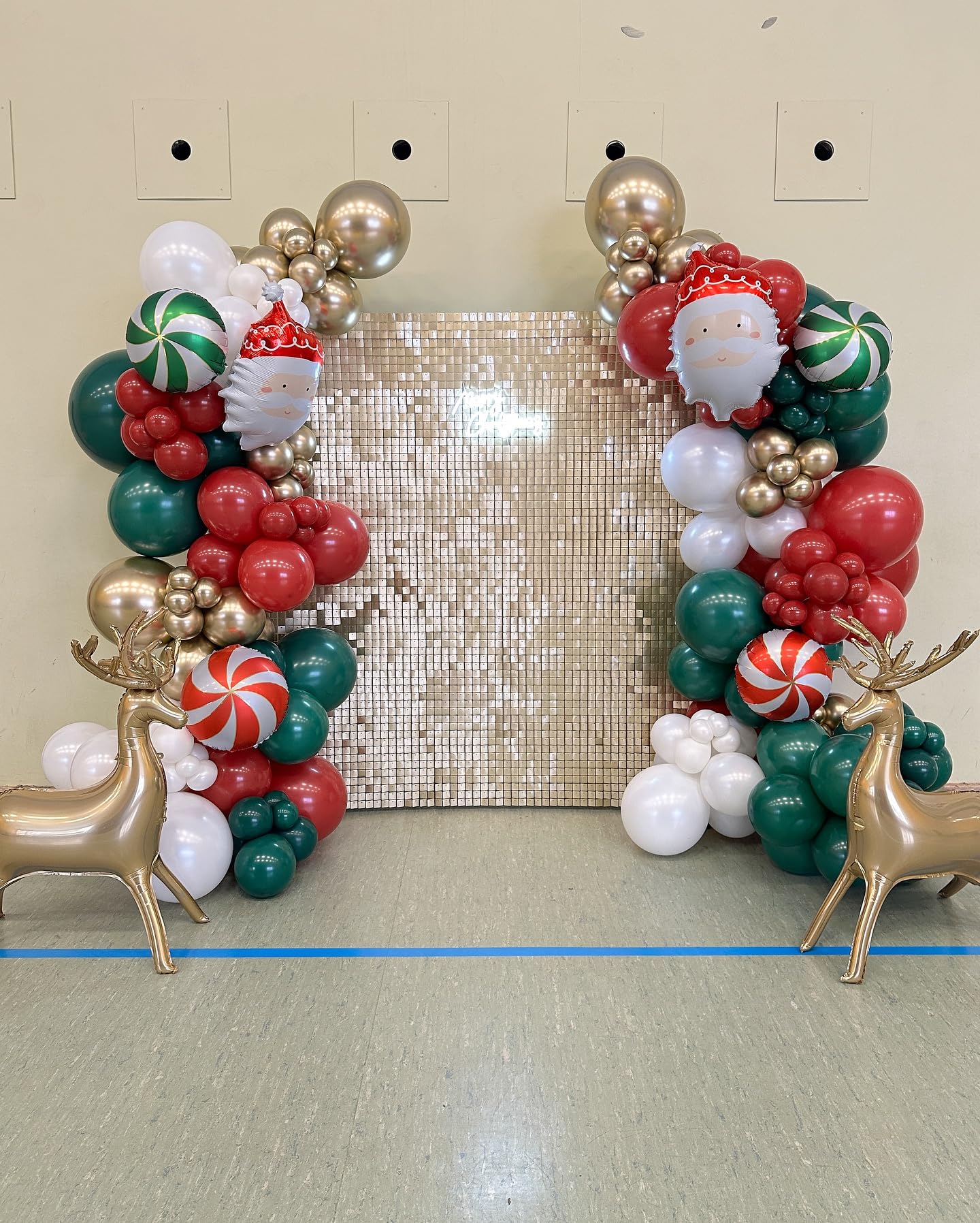 PATYDECRO Christmas Balloons Set - 50pcs 12in Red Green Gold with Ribbon