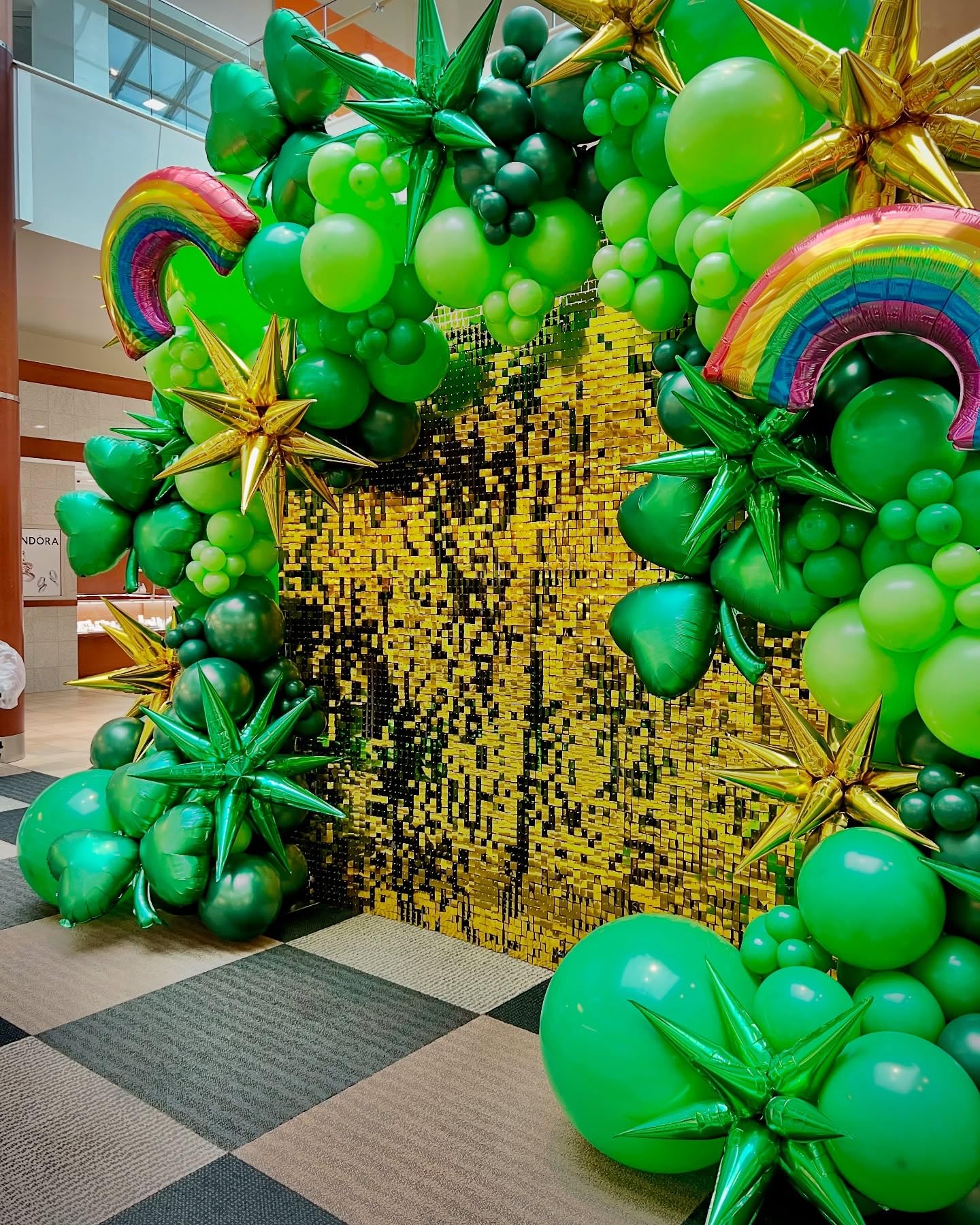 PATYDECRO Green Latex Balloons Set – 50pc 12in with Ribbon (Dark Green/Emerald/Lime) for Parties