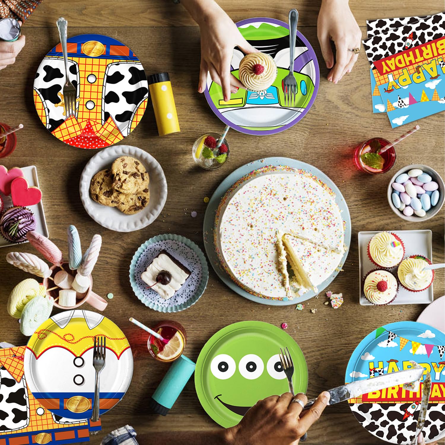 Practice Star 90Pcs Cartoon Birthday Tableware for 30 Guests — Plates & Napkins