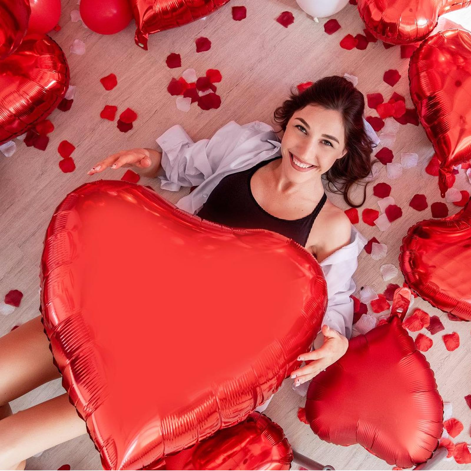 RIMYIUKU 4-Pack 36-Inch Red Heart Shaped Mylar Balloons – Self-Sealing & Reusable