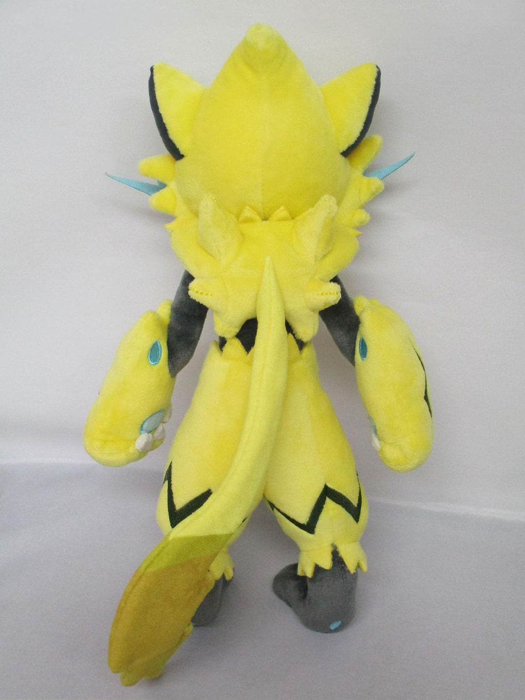 Zeraora 11-Inch Plush by Sanei | Pokemon All Star Collection
