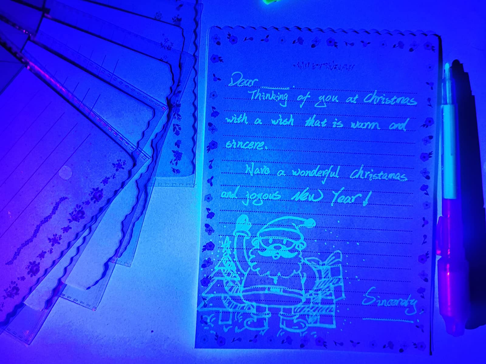 SCStyle Invisible Ink Pen 28-Pcs Set with UV Light – Secret Messages, Party Favors & Classroom Activities