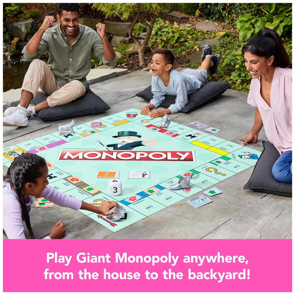 Spin Master Games Monopoly Giant Edition – Oversized Family Board Game for Indoor & Outdoor Play