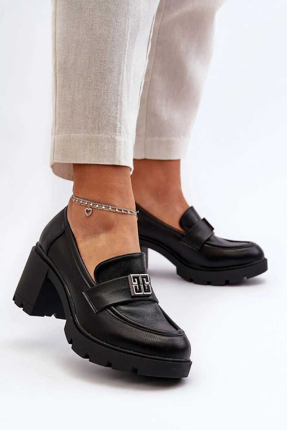 Step in style Women's semi heel boots