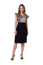 Stylove fully lined and fastened skirt