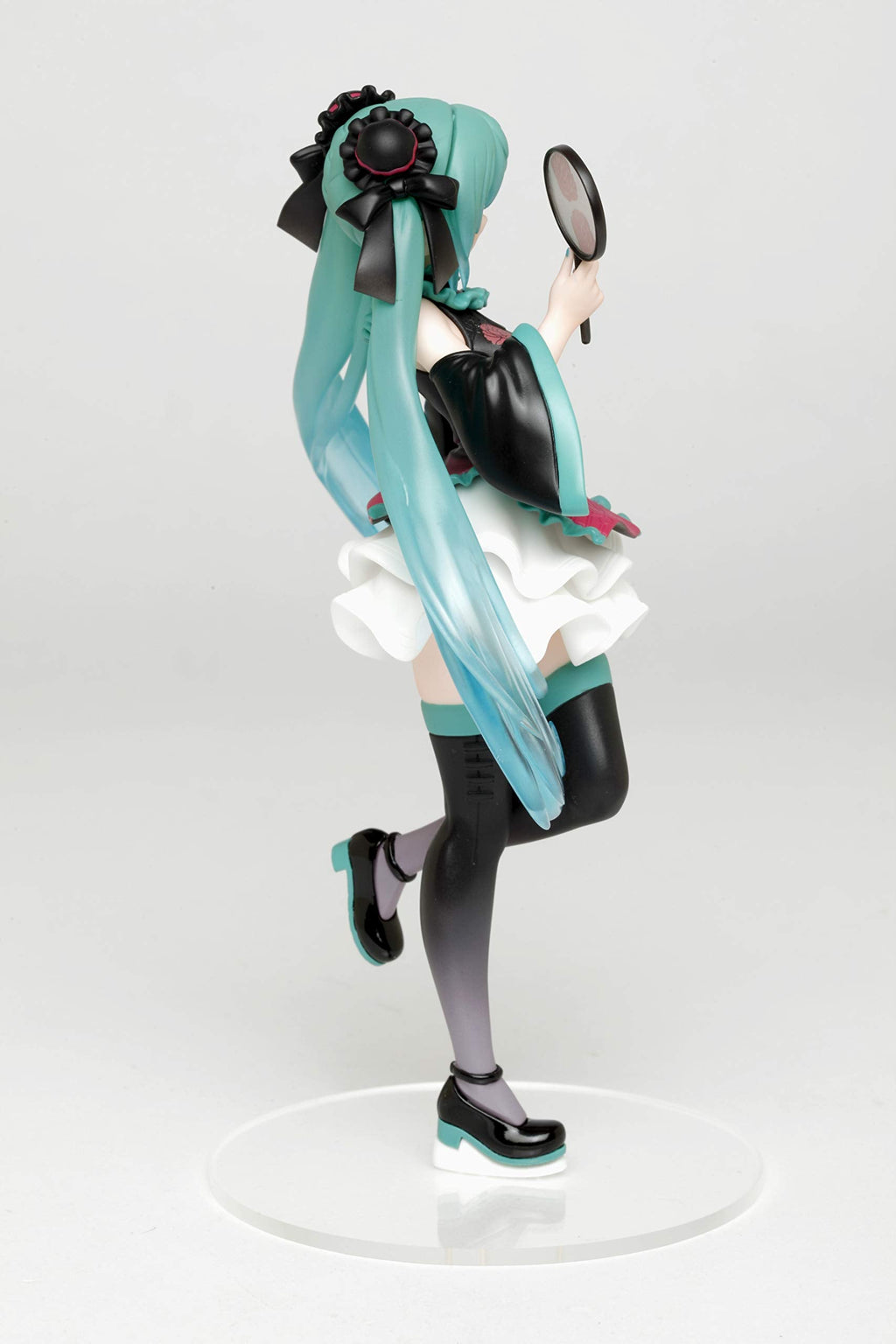 Taito Hatsune Miku Mandarin Dress ver Prize Figure – Multiple Colors (T83268)