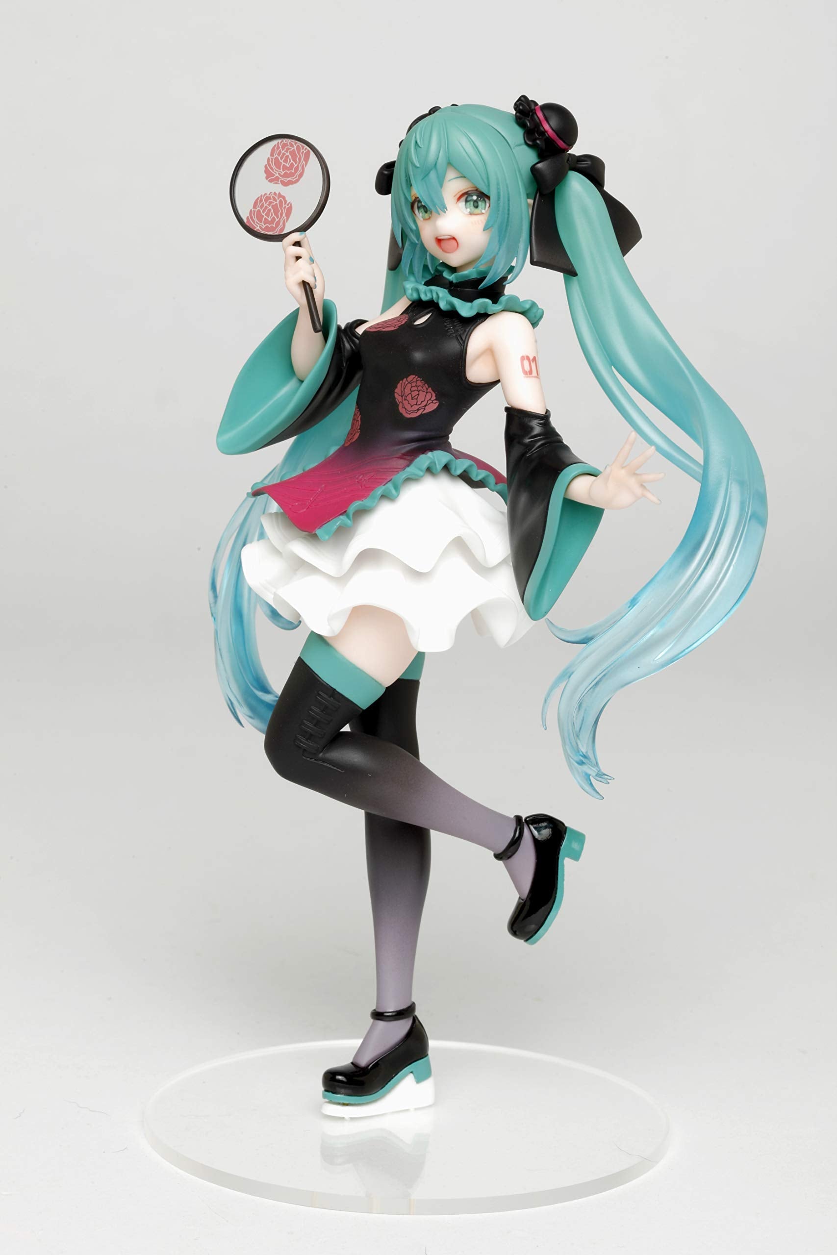 Taito Hatsune Miku Mandarin Dress ver Prize Figure – Multiple Colors (T83268)
