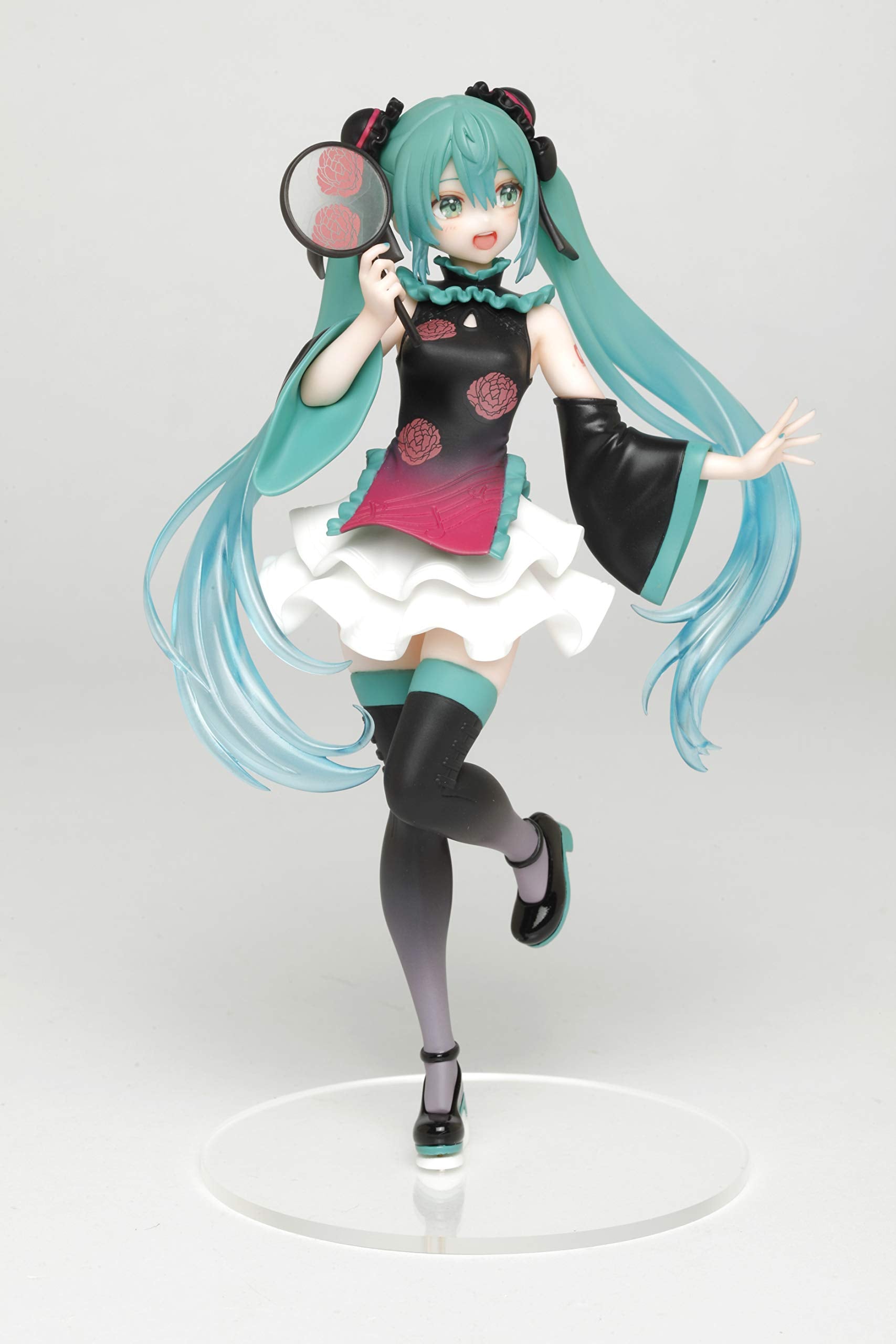 Taito Hatsune Miku Mandarin Dress ver Prize Figure – Multiple Colors (T83268)