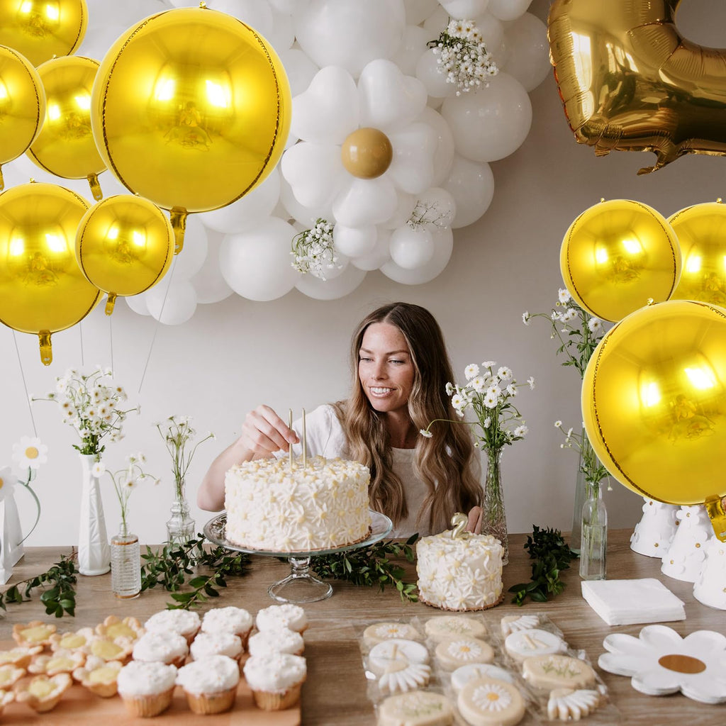 TONIFUL 16Pcs Gold 4D Giant Round Foil Balloons – 22/18/15/10in Mix Sizes