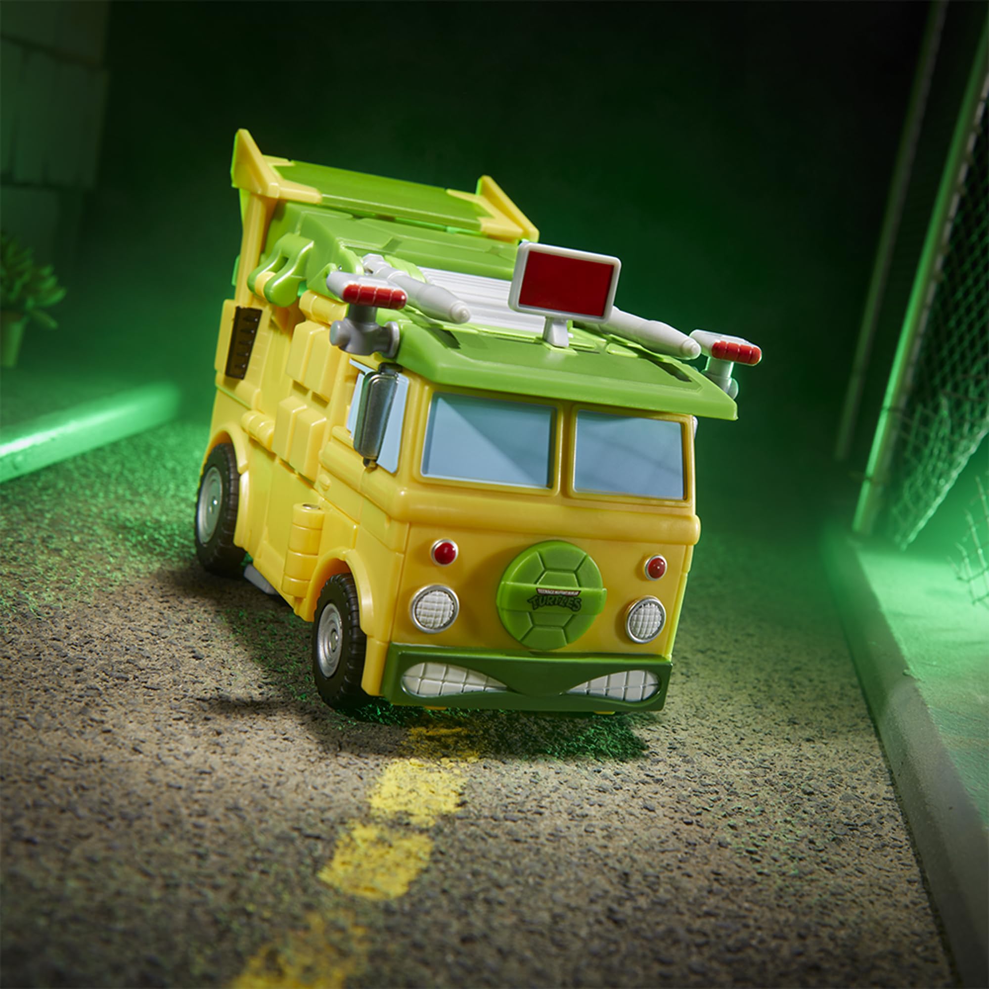 Transformers x TMNT Party Wallop 7-Inch Action Figure | Collaborative Crossover (8+)