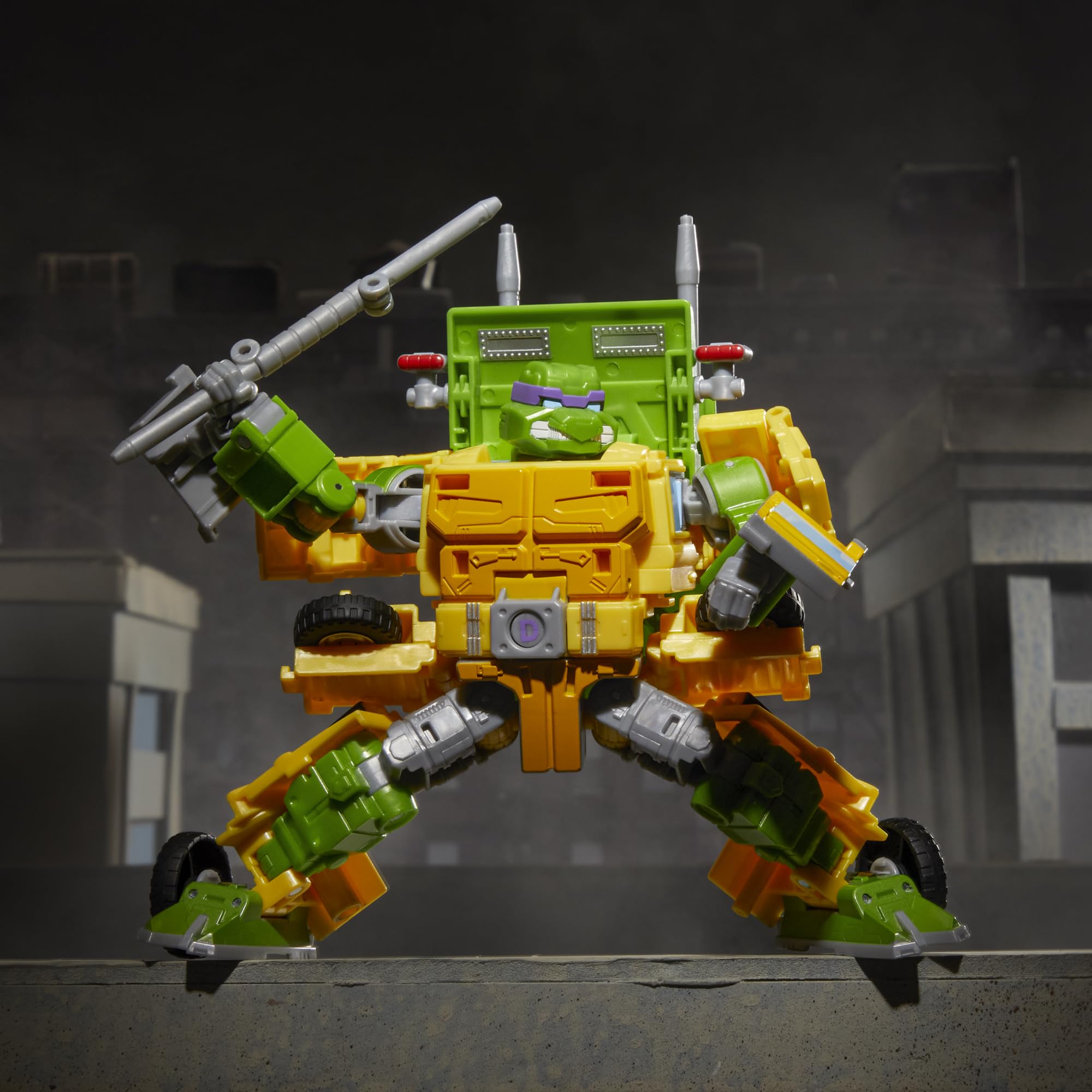Transformers x TMNT Party Wallop 7-Inch Action Figure | Collaborative Crossover (8+)