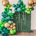 UAEYW St. Patrick's Day Decorations – 128-Piece Green Balloon Arch Garland Kit with Shamrock & Rainbow Foil Balloons