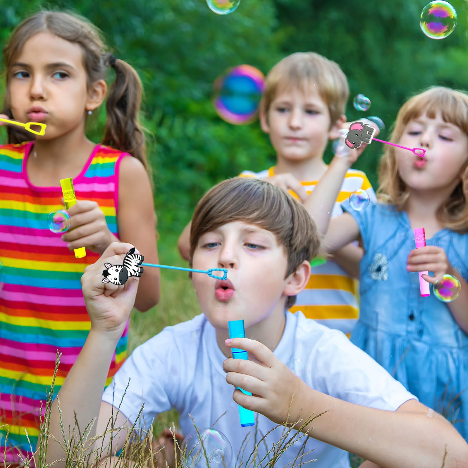 uoyoi Jungle Safari Bubble Wands 24pcs — Kids Party Favors, Zoo Theme Birthday Supplies