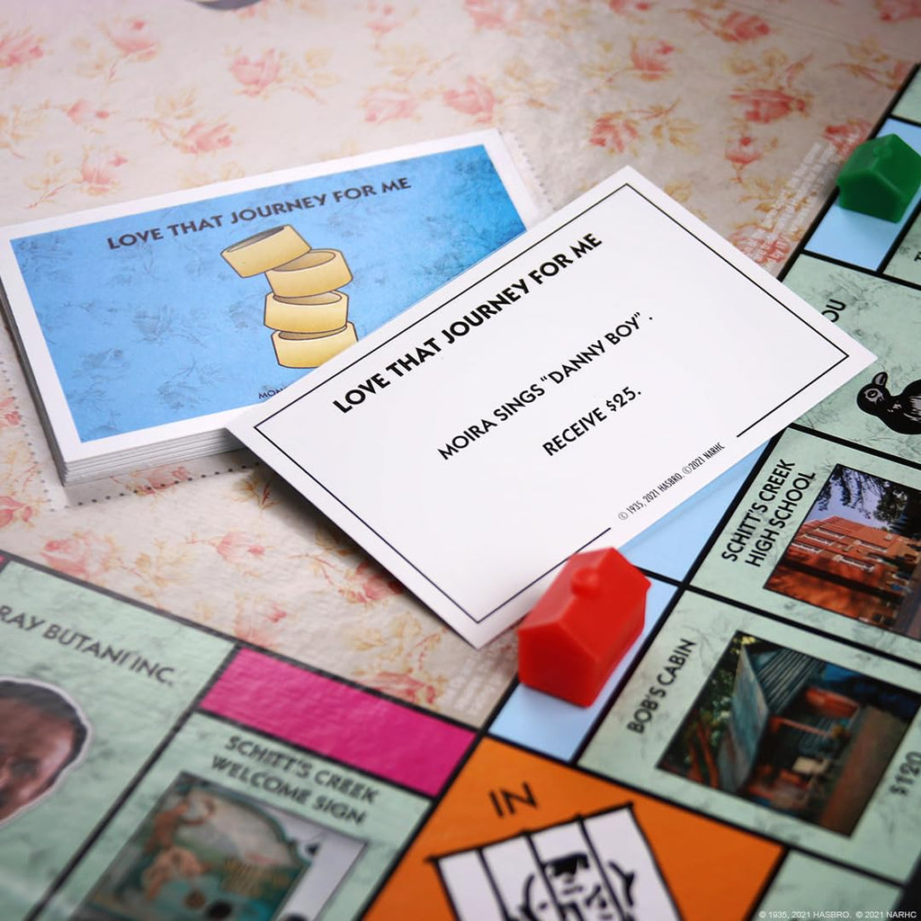 USAOPOLY Monopoly Schitt's Creek – Officially Licensed Collectible Edition with 6 Tokens