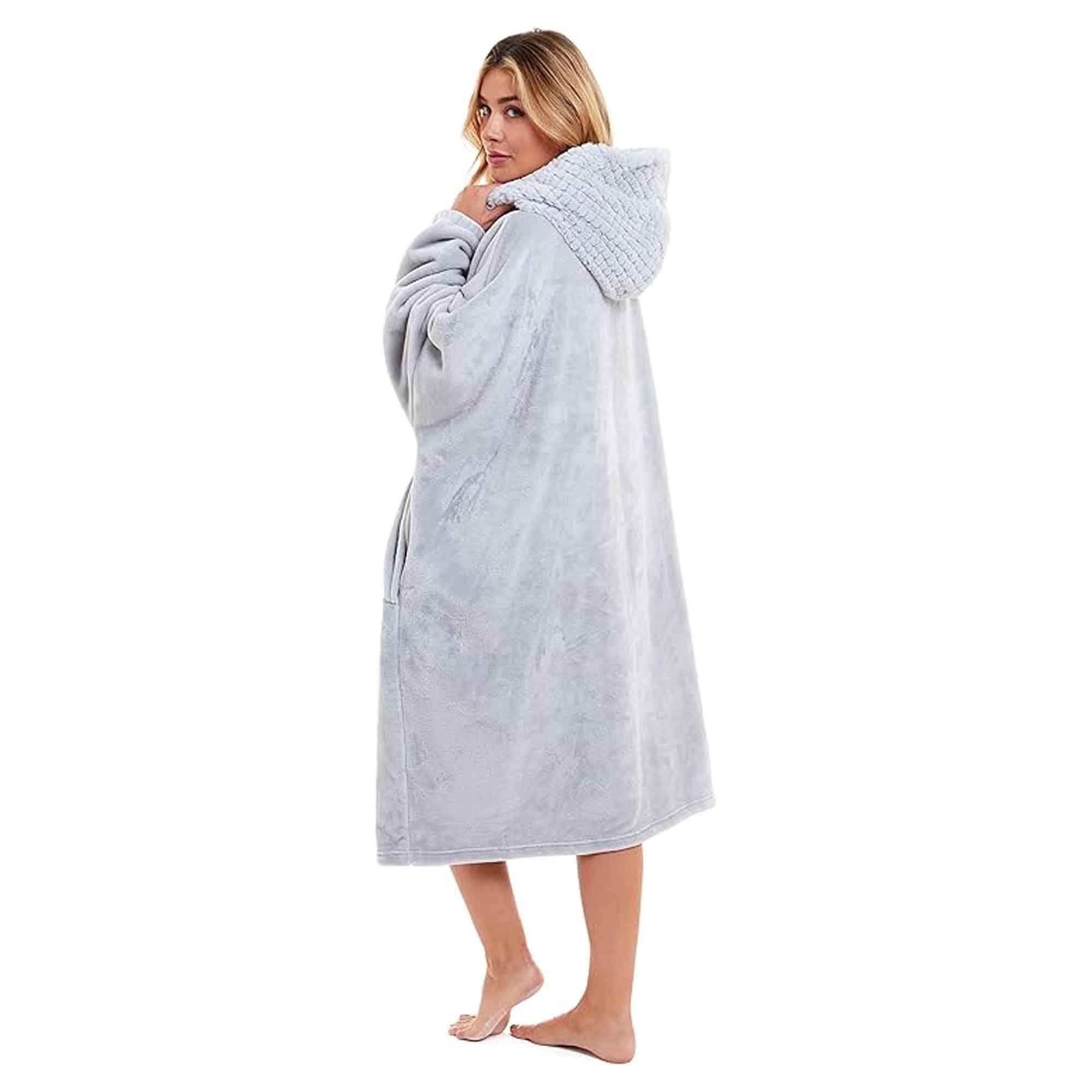Daisy Dreamer Women's Plush Hooded Poncho Blanket Oversized Fleece Hoodie With Fur Hood